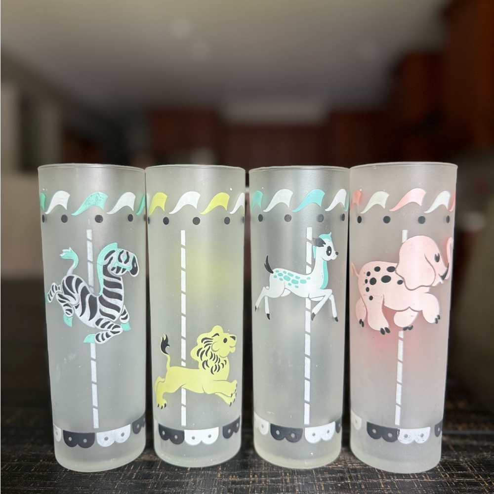 Vintage MCM Libbey 7” Frosted Glass Set with Carousel Animals